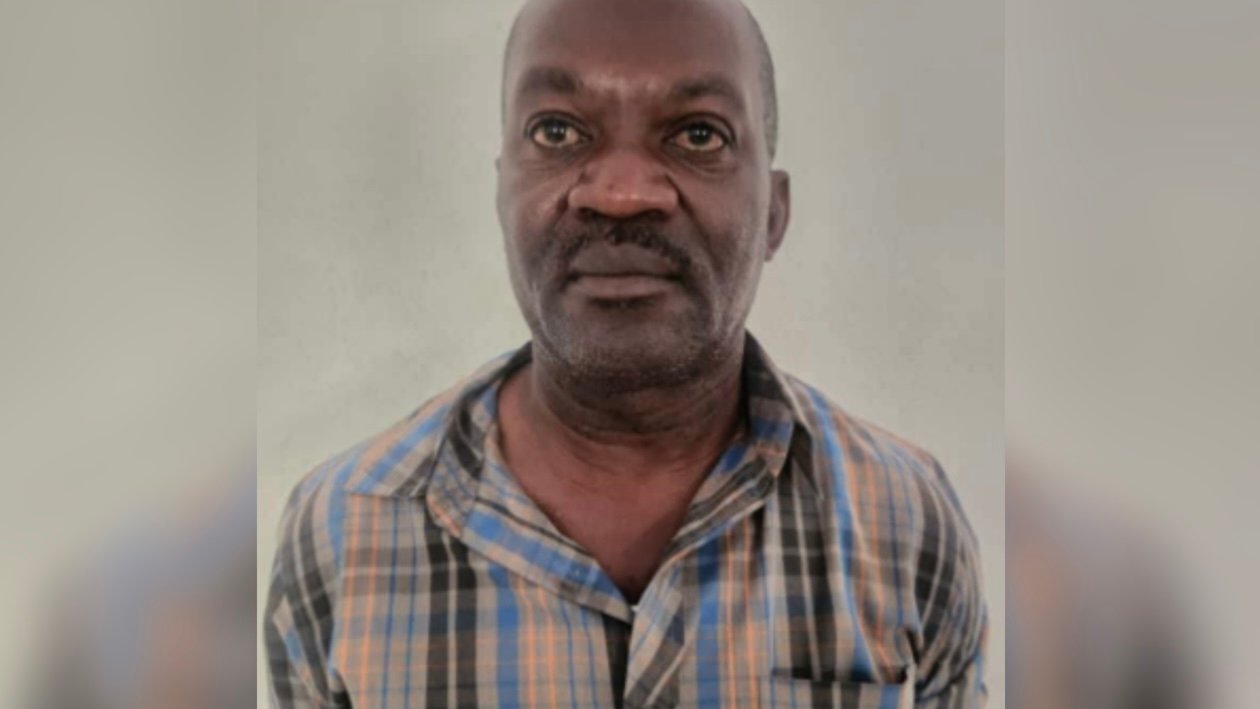 Guitho Sénat, présumé trafficant d'armes à feu arrêté à Hinche.