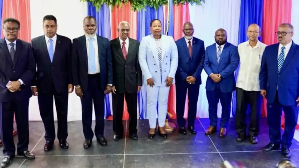 Les neuf membres du Conseil présidentiel de transition (CPT). (photo publiée sur le channel WhatsApp de la Présidence d'Haïti).
