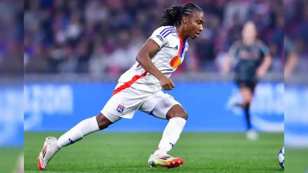 Melchie Dumornay, étoile montante du football mondial et fierté d’Haïti