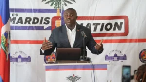 Le ministre du Tourisme, John Herrick Dessources, lors de son intervention à la 16e édition des Mardis de la Nation au Cap-Haïtien. (Photo publiée par @@PrimatureHT)