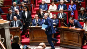 Le premier ministre, François Bayrou, à l’Assemblée nationale, à Paris, le 8 septembre 2025. JULIEN MUGUET POUR « LE MONDE »