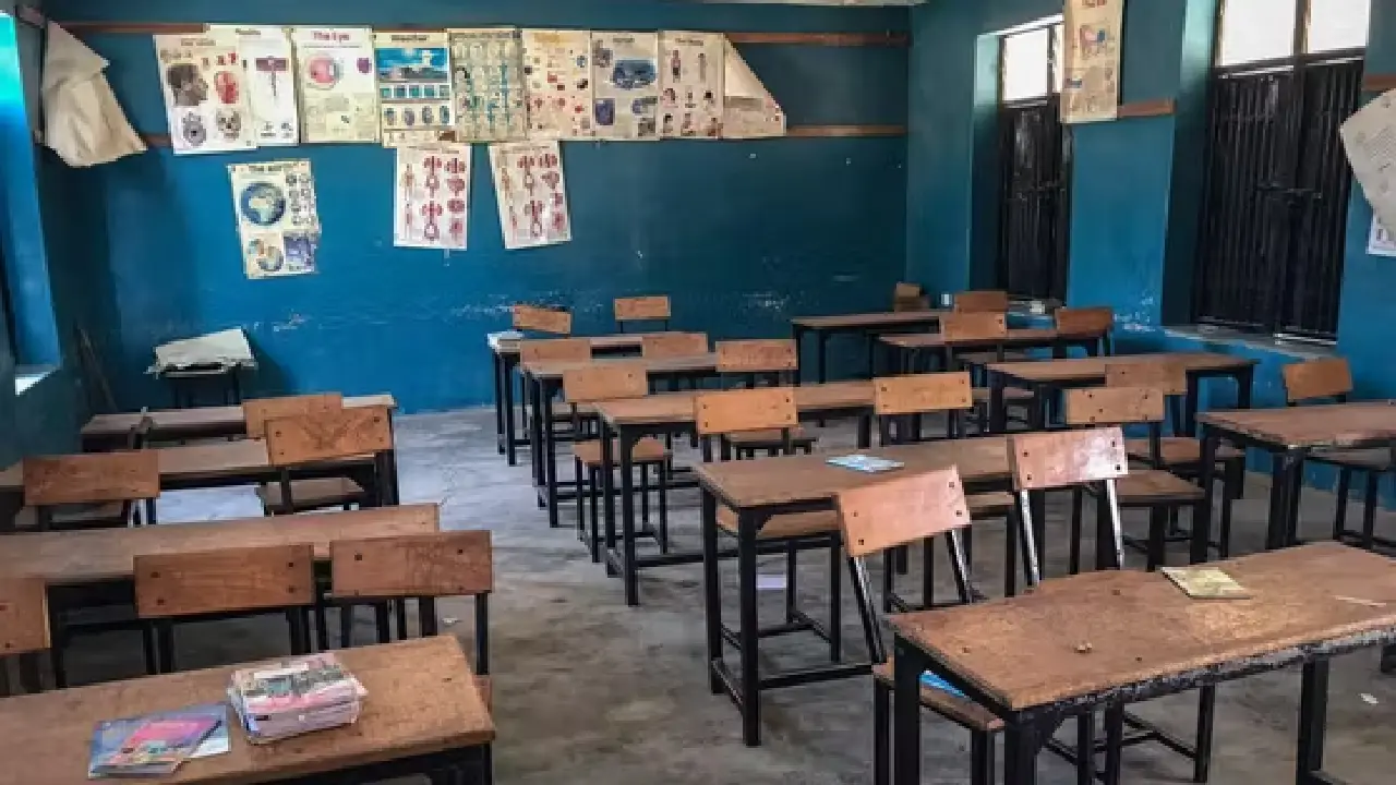 Vue générale d’une salle de classe à l’école catholique St. Mary, à Papiri, dans la municipalité d’Agwarra, dans l’Etat du Niger, le 23 novembre 2025. IFEANYI IMMANUEL BAKWENYE / AFP