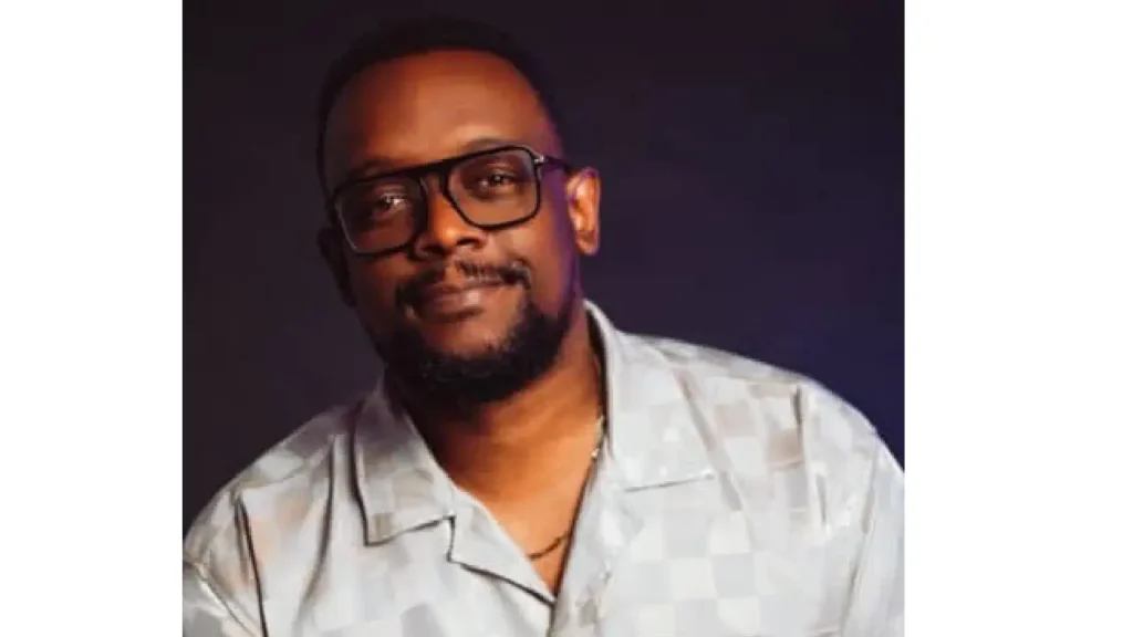 Carel Pedre, journaliste et animateur culturel haïtien. ( Photo de profil de son compte X )