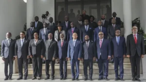 En Haïti plusieurs groupes demandent la démission du CPT, Conseil présidentiel de transition. · ©ODELYN JOSEPH / AP