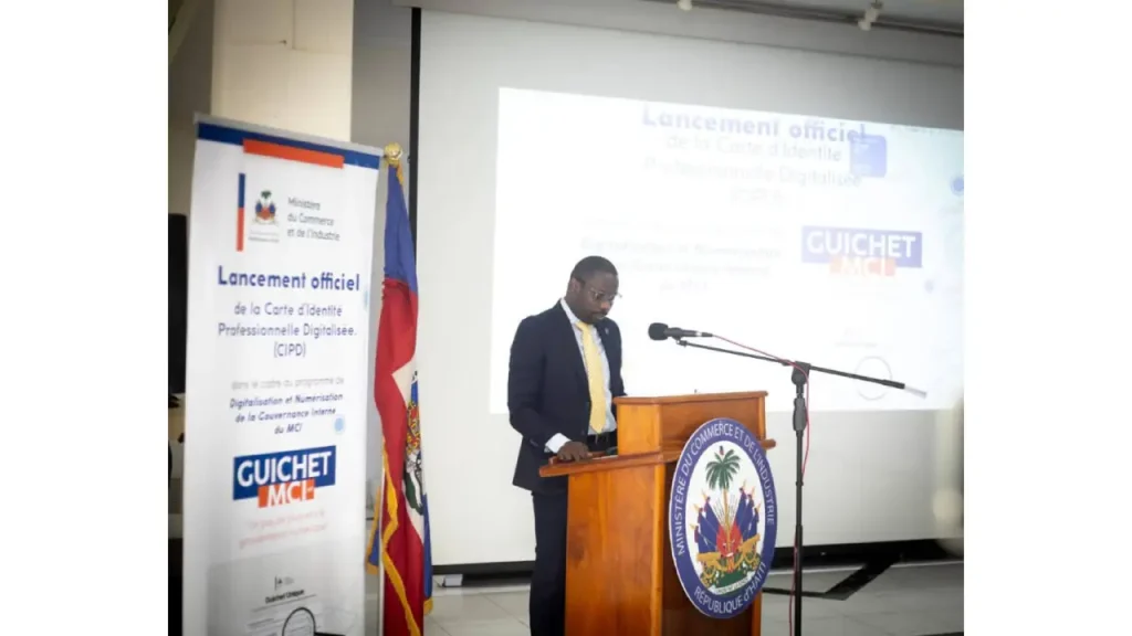 James Monazard, ministre du Commerce et de l’Industrie, lors du lancement officiel du Guichet numérique et de la Carte d’identité professionnelle digitalisée, le 27 janvier 2026. (Photo publiée par le MCI sur son compte Facebook.)