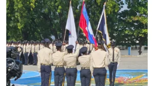 Photo d'intégration de nouvelles recrues au sein de la PNH
