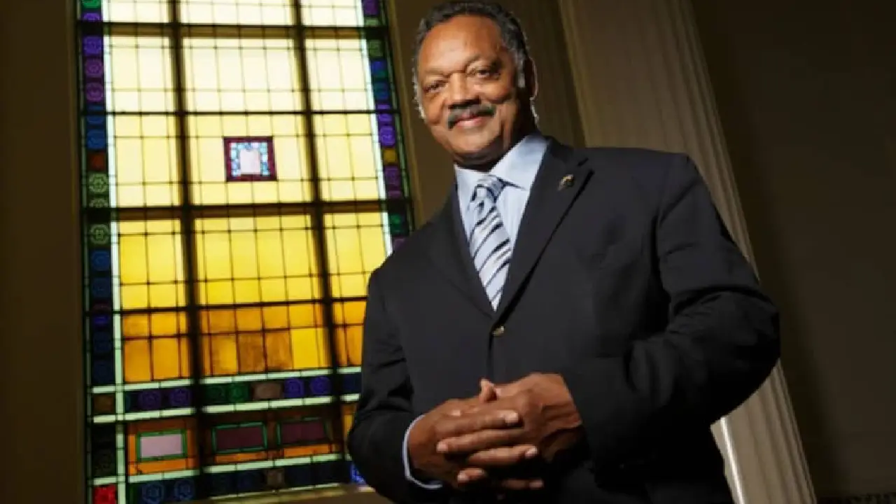 Jesse Jackson s’éteint à 84 ans : l’Amérique perd une voix majeure des droits civiques