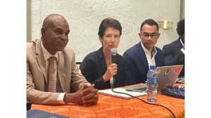 Les cadres du MENFP et de la BID. Photo publiée par MENFP HAÏTI OFFICIEL