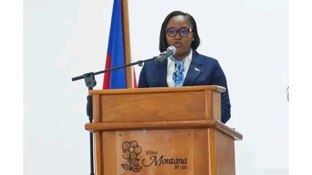 Sandra Paulemon, ministre de la Planification et de la Coopération Externe. Photo publiée par @PrimatureHT.