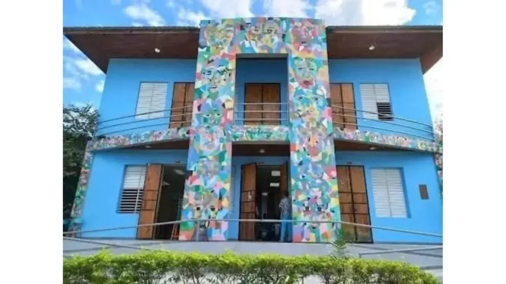 L'un des bâtiments à l'Université Quisqueya.