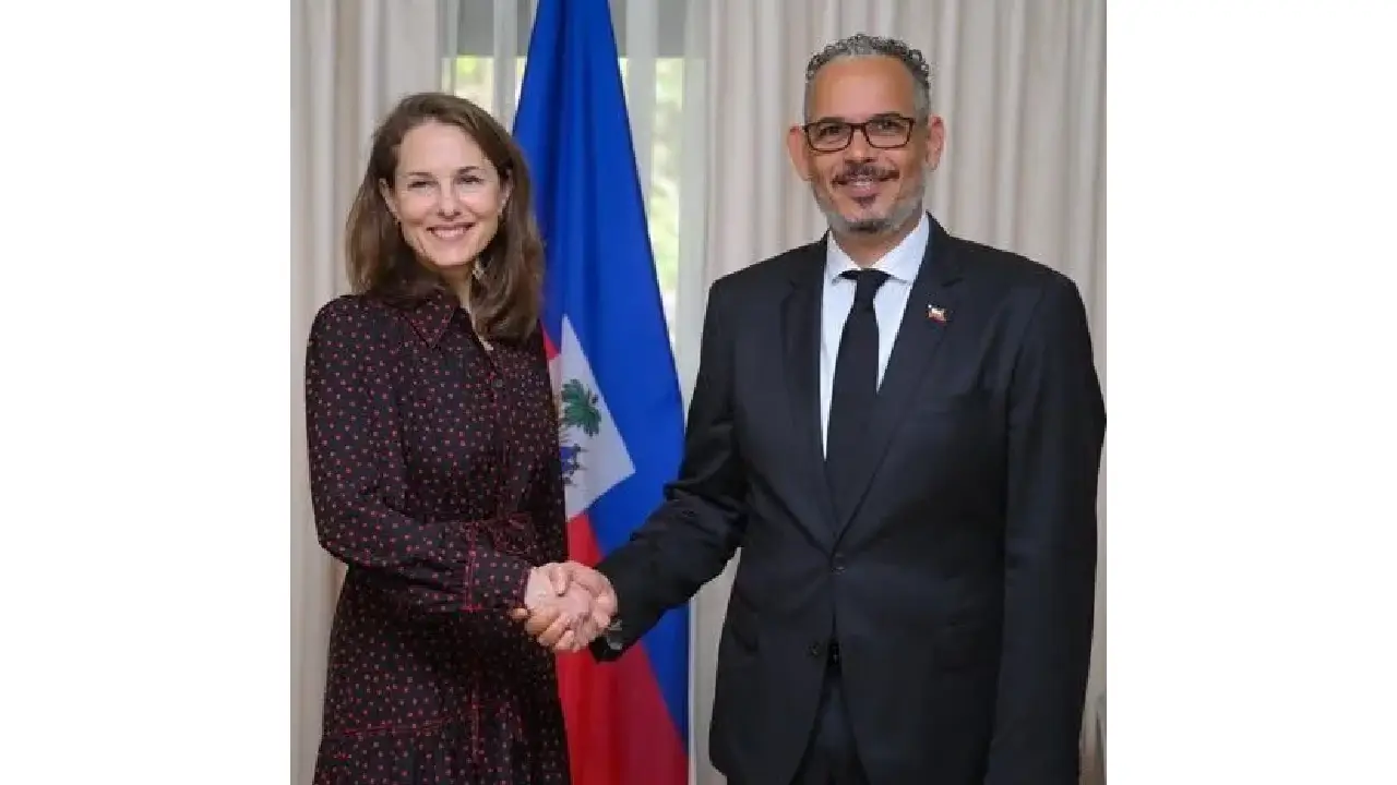 La princesse Sarah Zeid et le Premier ministre Alix Didier Fils-Aimé. Photo publiée par @PrimatureHT.