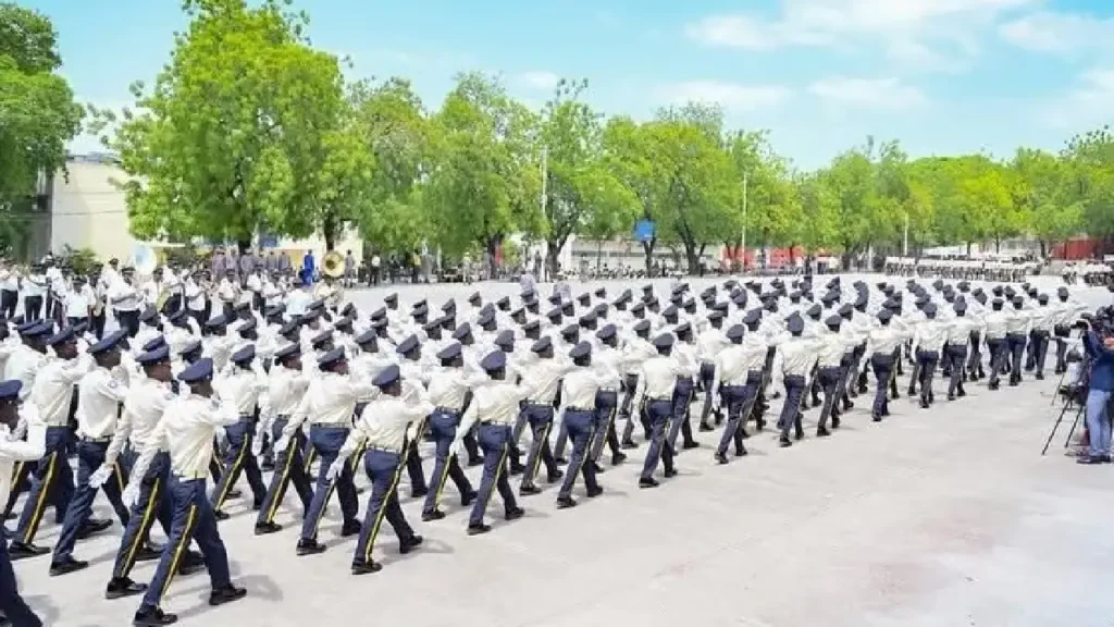 Les récipiendaires de la 36e promotion de la Police nationale d’Haïti. Photo publiée par @PrimatureHT.