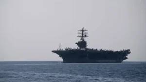 PHOTO LOGAN C. KELLUMS, ARCHIVES AGENCE FRANCE-PRESSE Le porte-avions américain USS Nimitz